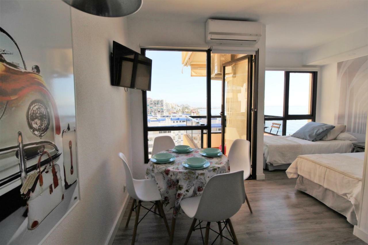 1St Line Beach Apartment Aloha Sun เบนัลมาเดนา ภายนอก รูปภาพ